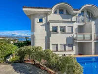 Недвижимость Трёхкомнатная квартира в Ичичах: 22