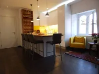 Недвижимость Четырёхкомнатная квартира в центре : 2