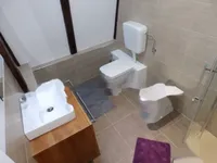 Недвижимость Четырёхкомнатная квартира в центре : 16