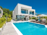 Недвижимость Семейный дом 516 м², Опатия: 7