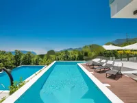 Недвижимость Жилой дом 309 м², новострой: 4