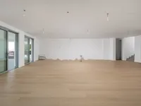 Недвижимость Четырехкомнатная квартира Центр: 19