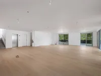 Недвижимость Четырехкомнатная квартира Центр: 20