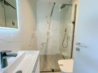 Недвижимость Трехкомнатная квартира в центре: 22