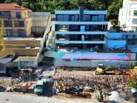 Недвижимость Трёхкомнатная квартира в центре: 15