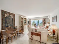 Недвижимость Apartment Croix des Gardes: 2