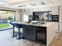 Недвижимость Fleur de Lys Central Flats: 2