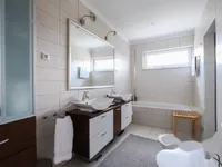 Недвижимость Дом, Брод: 11