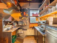 Недвижимость Коммерческое помещение в центре: 4