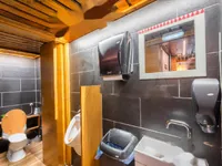 Недвижимость Коммерческое помещение в центре: 8