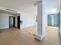 Недвижимость Четырехкомнатная квартира в центре: 13