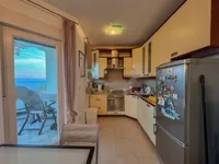 Недвижимость Четырехкомнатная квартира Побрии: 15