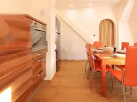 Недвижимость Четырёхкомнатная квартира в центре: 8