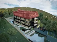 Недвижимость Четырехкомнатная квартира в центре: 3