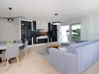 Недвижимость Трёхкомнатная квартира в центре: 3