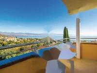 Недвижимость Четырехкомнатная квартира Ика: 1