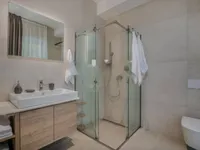 Недвижимость Семейный дом 269 м², нов.: 18