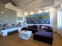 Недвижимость Четырехкомнатная квартира в центре: 7