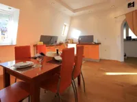 Недвижимость Четырехкомнатная квартира в центре: 11