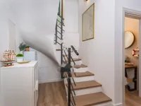 Недвижимость Многоквартирный дом Вепринац: 8