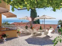 Недвижимость Двухкомнатная Квартира Ика: 10