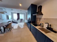 Недвижимость Трехкомнатная квартира в Добрече: 6