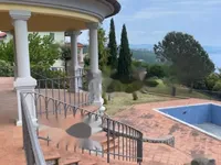 Недвижимость Семейный дом Побри, Опатия: 1