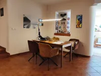 Недвижимость Четырехкомнатная квартира Центр: 2