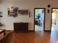 Недвижимость Четырехкомнатная квартира Центр: 5