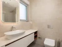 Недвижимость Трёхкомнатная квартира Центр: 17