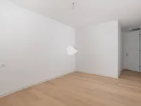 Недвижимость Трёхкомнатная квартира, Опатия: 11