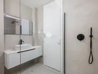 Недвижимость Трёхкомнатная квартира, Опатия: 17