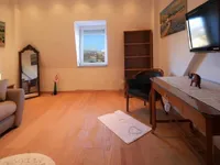 Недвижимость Четырехкомнатная квартира, Центр, Опатия: 13