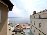 Недвижимость Двухкомнатная квартира в Опатии: 2