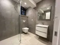 Недвижимость Четырехкомнатная квартира Центр: 10