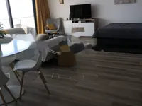 Недвижимость Двухкомнатная квартира в центре: 5