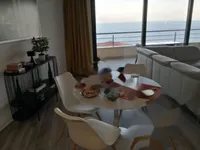 Недвижимость Двухкомнатная квартира в центре: 7