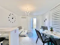 Недвижимость Четырехкомнатная квартира Ика: 8