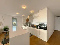 Недвижимость Трехкомнатная квартира Центр: 7