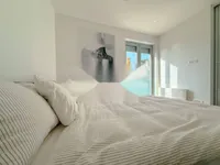 Недвижимость Трехкомнатная квартира Центр: 29