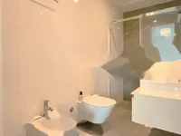 Недвижимость Трехкомнатная квартира Центр: 35