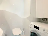 Недвижимость Трехкомнатная квартира Центр: 37