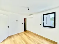 Недвижимость Четырехкомнатная квартира Побри: 37