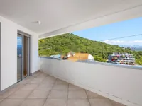 Недвижимость Двухкомнатная квартира Центр: 2