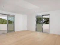 Недвижимость Двухкомнатная квартира Центр: 21