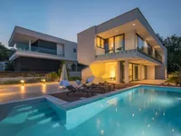 Недвижимость Семейный дом Вепринац: 1