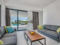 Недвижимость Многоквартирный дом Вепринац: 12