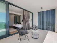 Недвижимость Многоквартирный дом Вепринац: 16