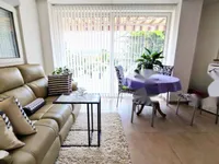 Недвижимость Двухкомнатная квартира Оприч: 1