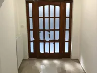 Недвижимость Трехкомнатная квартира Центр: 10